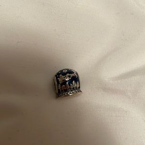 Pandora retired Christmas Night charm